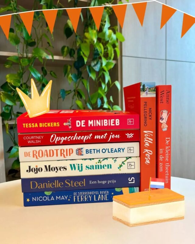 Koningsdag! 🇳🇱 🧡 Of je vandaag nou de stad in gaat, je zolder hebt uitgemest en nu met al je spullen op een kleedje zit, of juist lekker thuisblijft en met een boek op de bank kruipt: speciaal voor deze feestelijke dag hebben we fijne feelgoodboekentips verzameld in de kleuren van de Nederlandse vlag (en wimpel). 🎉📚

Hoe ziet jouw Koningsdag eruit vandaag? ✨

#zininfeelgood #feelgood #zininfeelgoodboeken #samenlezen #lezenisleuk #galezen #zininlezen #koningsdag #nederlandsevlag